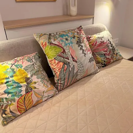 Brand New Boutique In Center